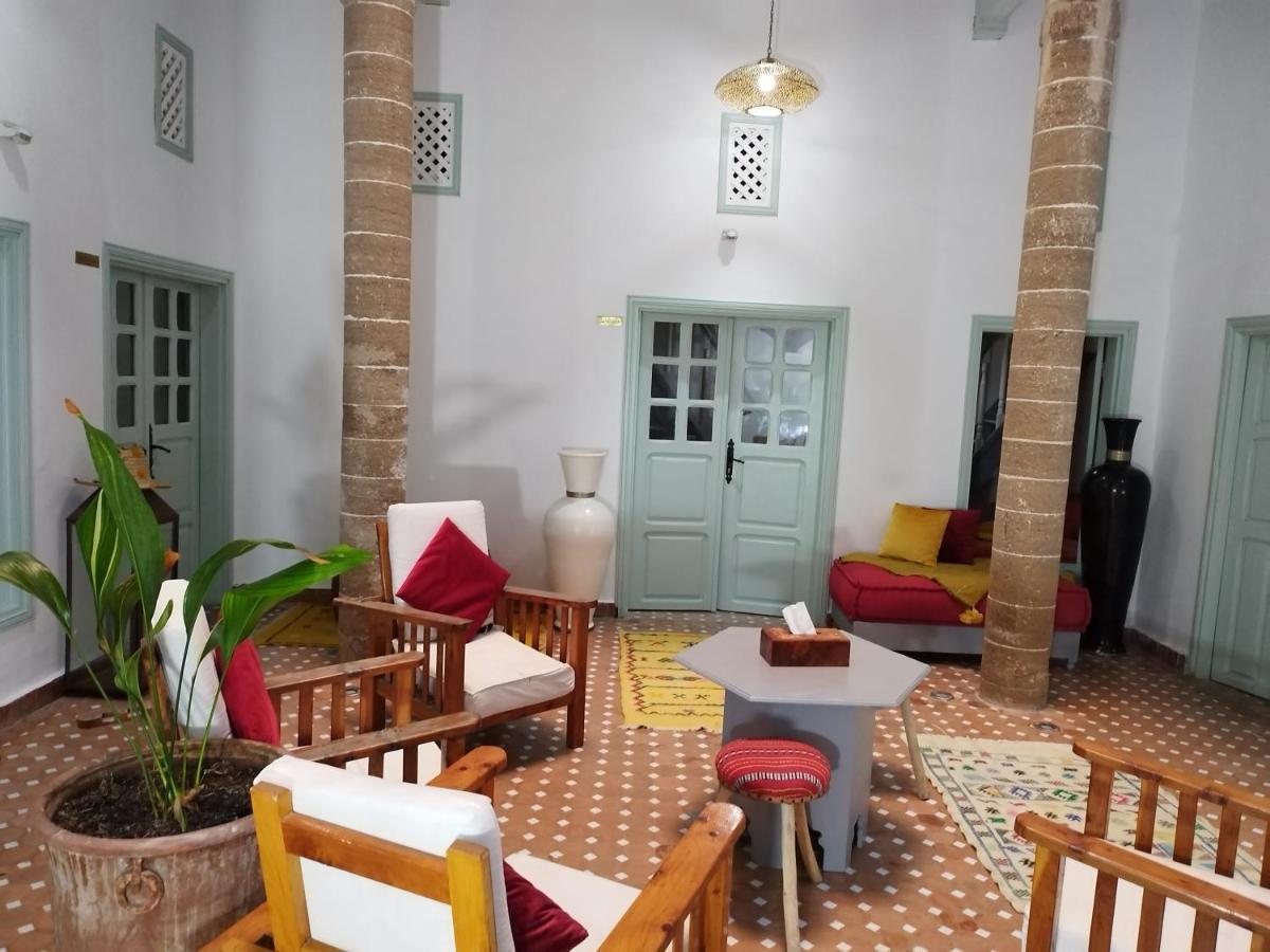 Riad Marosko Эс-Сувейра Экстерьер фото